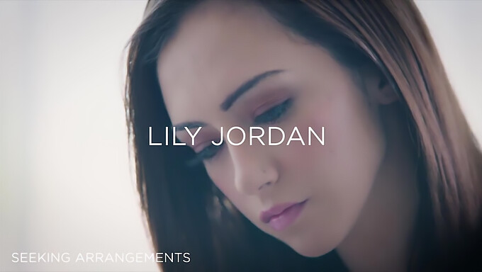 La Compilation Di Lily Jordan Con Cazzi Enormi E Scene Nere.