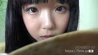 Japanese Girl'S Self-Sniffing Masturbation Session