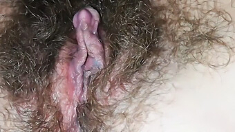 Desi Bbw Gets Her Hairy Pussy Filled With Cum