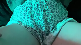 Intense Orgasm From A Vibrator And Cum Inside The Pussy