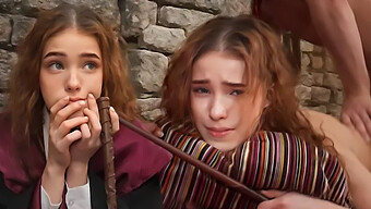 Hermiona Granger Zkoumá Intenzivní Potěšení Prostřednictvím Stimulace Klitorisu