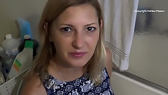 Femeia Matură Excitată Primește Oral Și Creampie