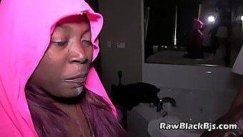 Amateur Blowjob With Deepthroating From A Black Beauty