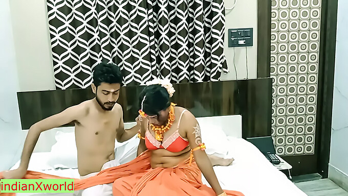 Un Couple Indien Sensuel Explore Les Positions Et Le Plaisir De Kamasutra