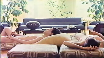 Vintage Angel Cash And Juliet Anderson In A Gold-Standard Retro Video