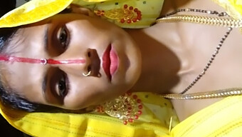 Indian Wife'S Sensual Solo Play On Diwali