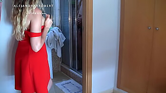 Gadis Remaja Masturbasi Dan Mendapatkan Creampie Dari Ayah Tiri Dalam Video Buatan Sendiri