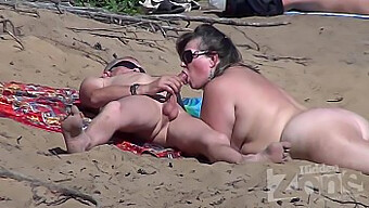 Amateur Couple'S Outdoor Oral Experience On A Nudist Beach