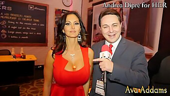 Ava Addams Y Andrea Diprè En Sensual Juego De Pechos