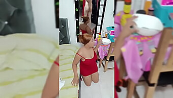 Brunette Baru Di Bak Mandi Mengundangmu Untuk Bergabung Dengannya Untuk Bersenang-Senang Yang Panas